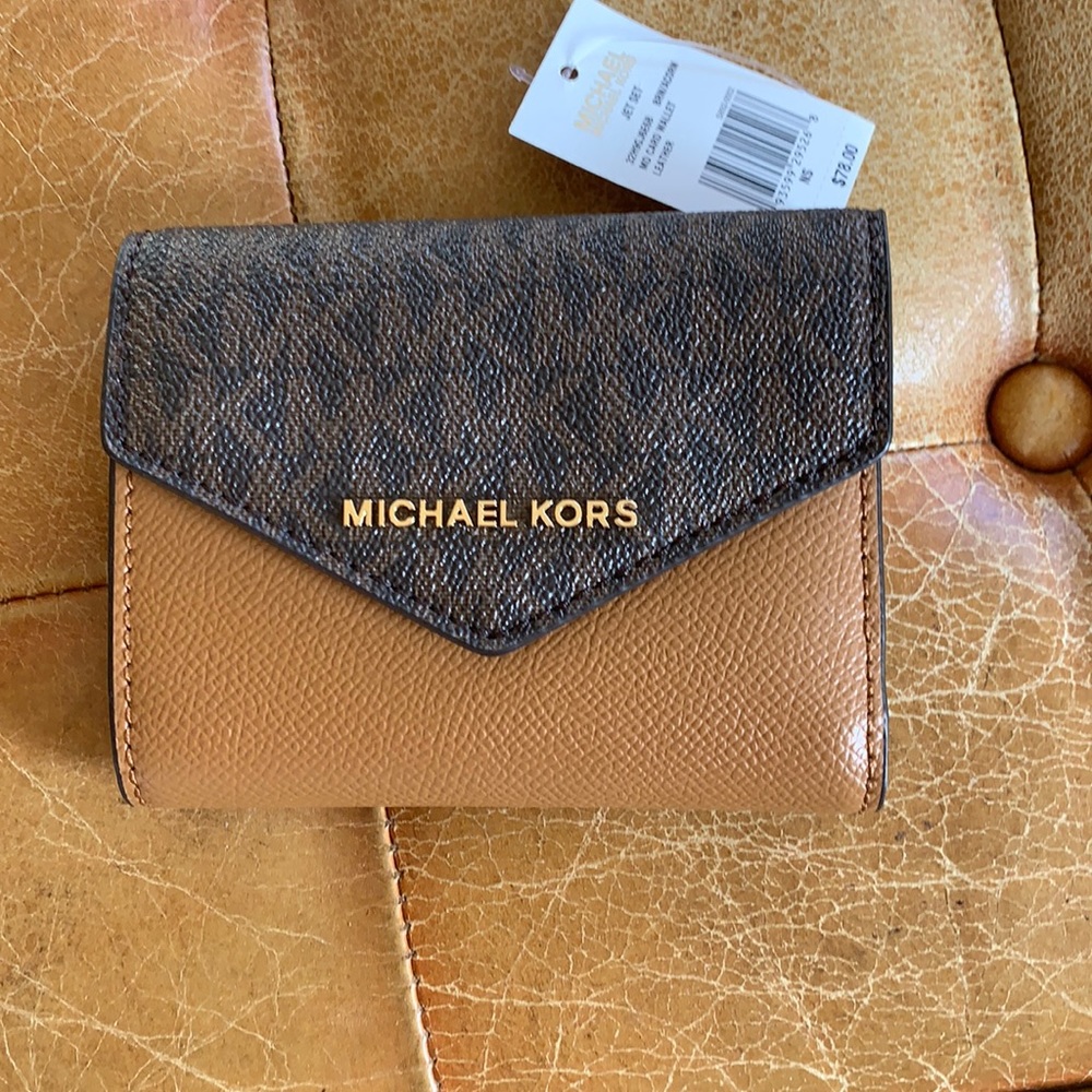 Michael Kors Jet Set Leather Wallet